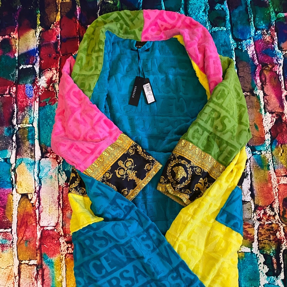 Authentic VERSACE Baroque Multicoloured Robe (medium)